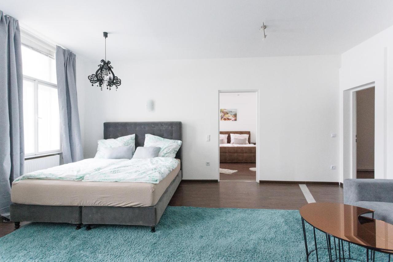 Central, Modern, Big Apartment Wien